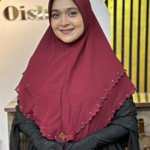 Maroon M size